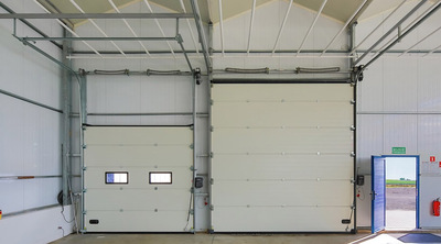 GENIE工业滑升门