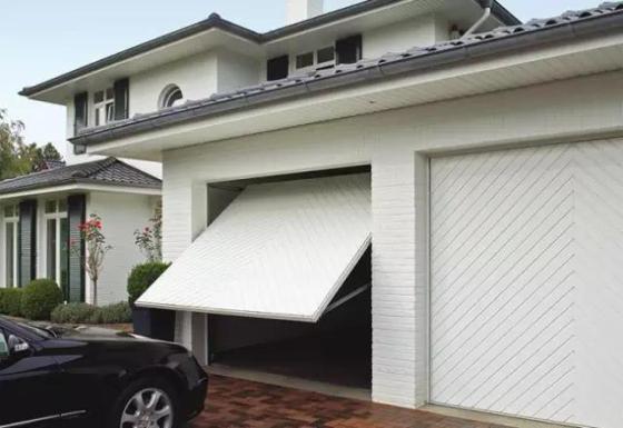 侧滑车库门是什么